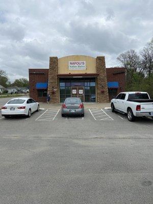 Restaurant parking