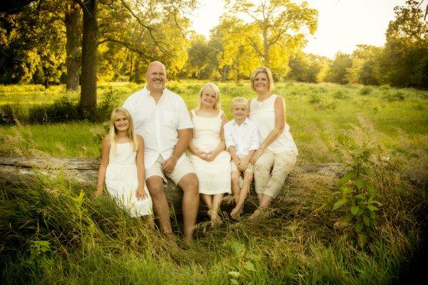 Family Portraits on location and in studio.