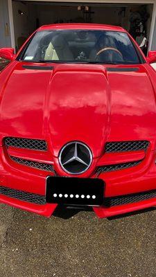 Full exterior detail for this Mercedes