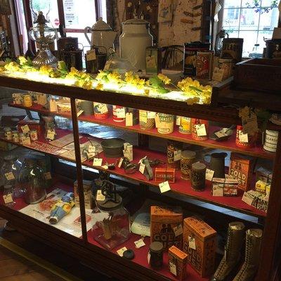 Advertising and general store collectibles