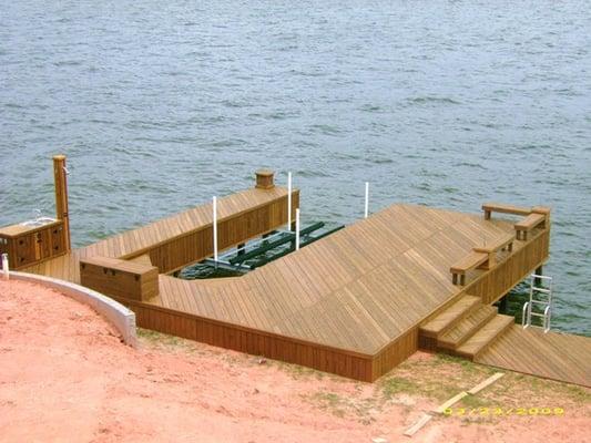 low profile boat lift on Lake Conroe, custom boat lifts