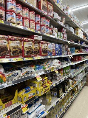 Baking aisle