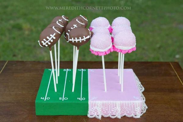 Gender Reveal Cake Pops.