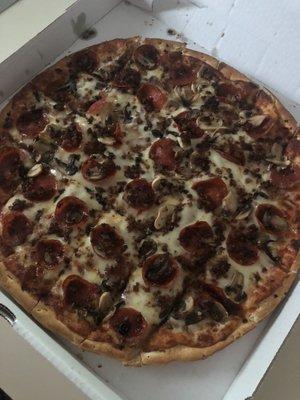 Large pizza with Pepperoni, Mushroom, Sausage and Extra Cheese