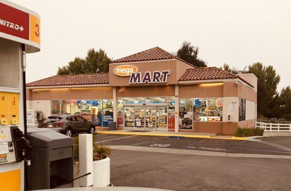 Mega Mart