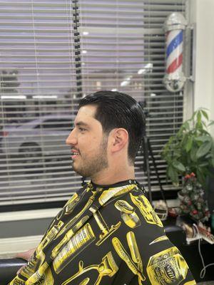 Regular haircut w/beard