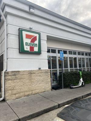 7-Eleven