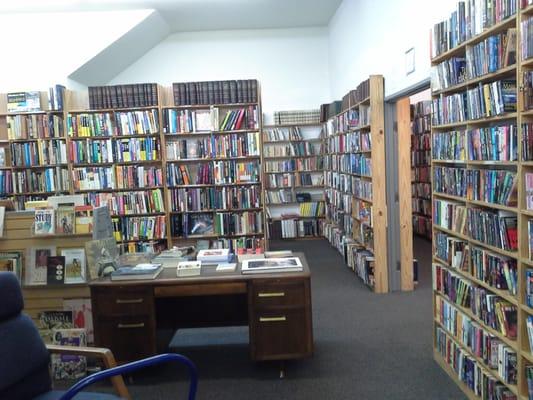 Some other pics of the new location for the bookstore here at 911 W. Jefferson