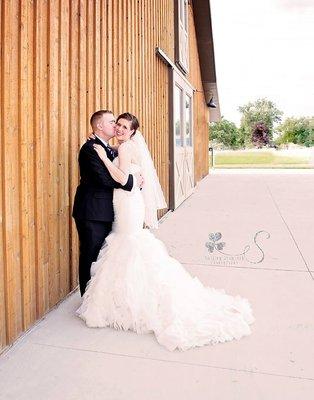 A happy couple in Evergreen Park.