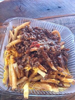 Chili cheese fries