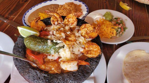 Pepitad Parillada - Molcajete