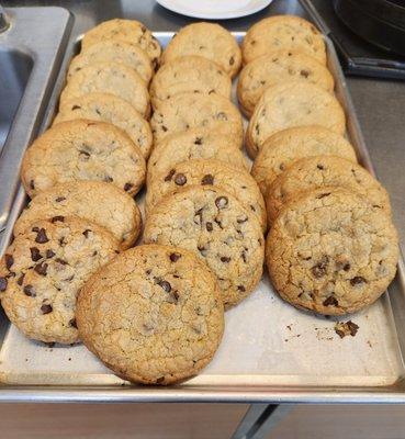 Famous Chocolate Chip Cookies