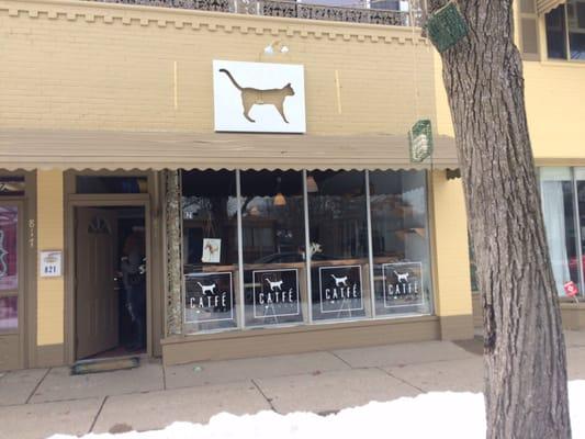 Cute storefront! Easy street parking.