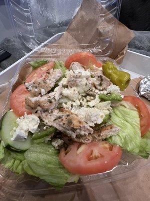 Super Greek Salad with Chicken