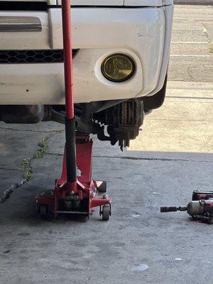 Replacing a tire