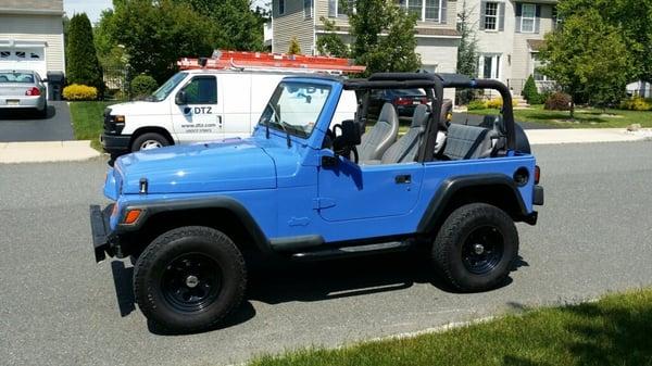 Jeep Wrangler repaired and painted in Maaco in Linden