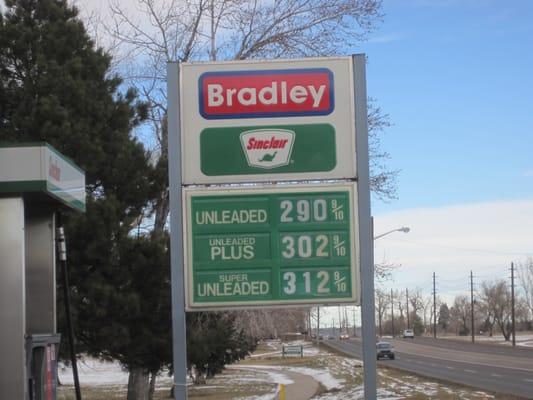 Bradley Petroleum - signage