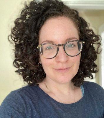 Client selfie of a curly haircut