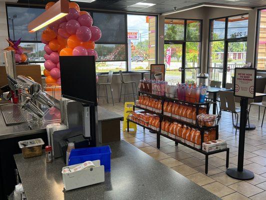 This is what our new and better Dunkin looks like!!!