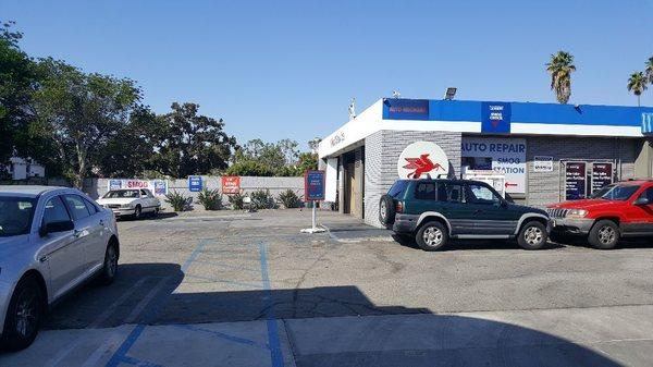 STAR certified smog station. We are located corner of Sunset and La Brea at Mobil gas station, the entrance is behind the building.