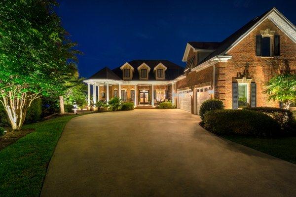 Curb appeal lighting in Richmond, VA