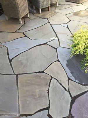 Flagstone patio in St Louis Park