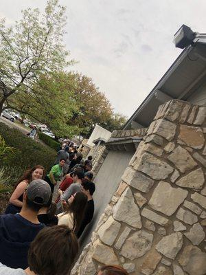 Long voting line to vote.