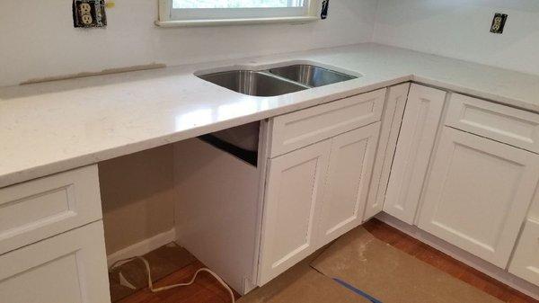 Cambria - Swanbridge quartz kitchen countertops