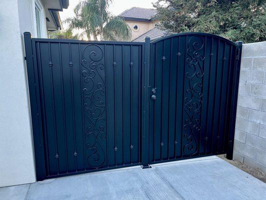 Hector did a fantastic job on my two gates! He matched the look of an existing gate perfectly.