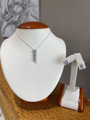 Aquamarine Pendant & Earrings