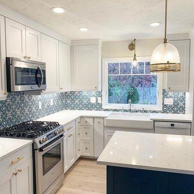 Beautiful kitchen! Tile work by Design Tile and Flooring