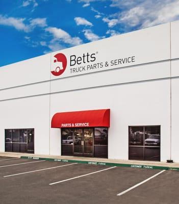 Betts Truck Parts & Service Fresno