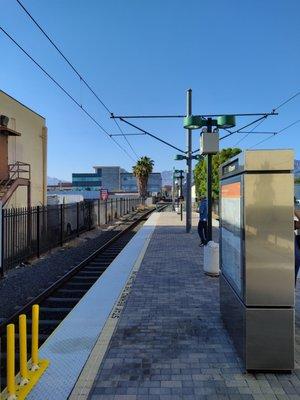 Fillmore Gold Line Station