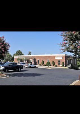 The front door of our office is located on the top floor entrance. Enter the glass doors and we are the office on the left.