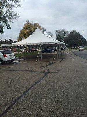 Homecoming tent. It's jammin here!