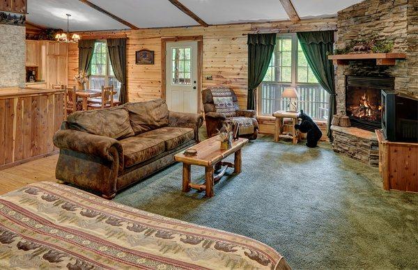 Eureka Springs Cabin Rentals, Bear Cub Cabin