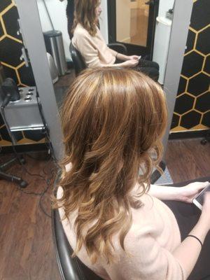 Alyce Wagoner's idea of 1-star hair. Her 26-year-old daughter asked for a "natural blonde", and left happy. See Review.