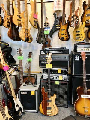 So many beautiful guitars!