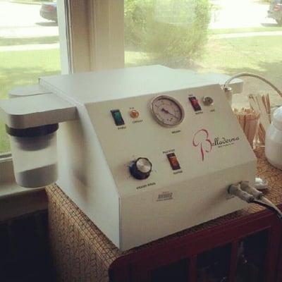 Belladerma Microdermabrasion Machine