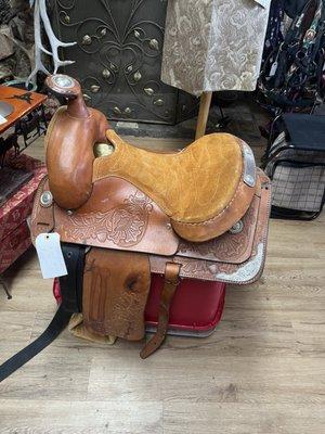 Saddle