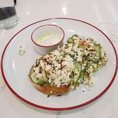 Avocado Toast w/ Poached Egg