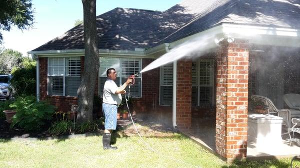 Exterior  gutter cleaning