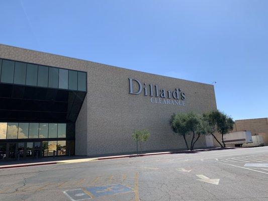 Dillard's