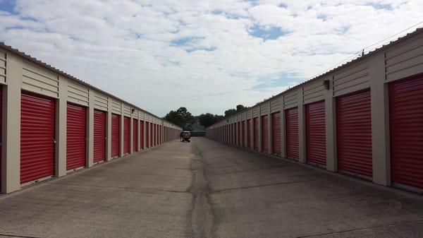 LockTite Storage Deer Park, Drive Up Self Storage