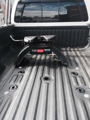 Fifth wheel hitch installed like factory in at 2015 Ford