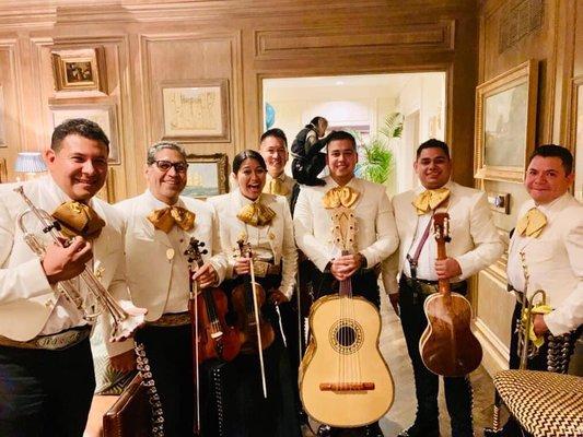 Mariachi Imperial of Dallas