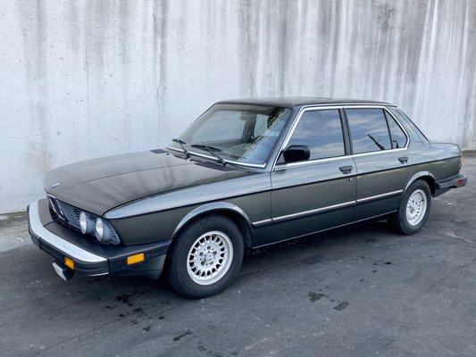 1987 BMW 528e