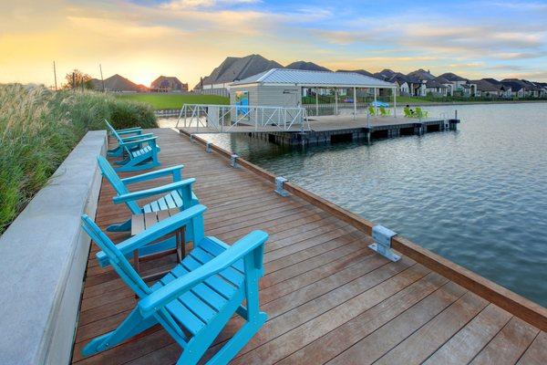 Enjoy kayaking and paddleboarding at Pomona by Hillwood's The Dock in Manvel.