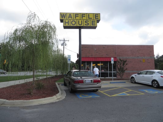 Brevard, Waffle House