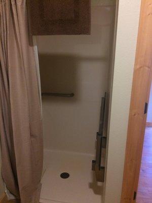 Standard Single/ADA shower